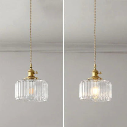 LumeRiflesso – Lampada a Sospensione Vintage in Vetro Scanalato e Ottone – lampada design da parete di Luximode