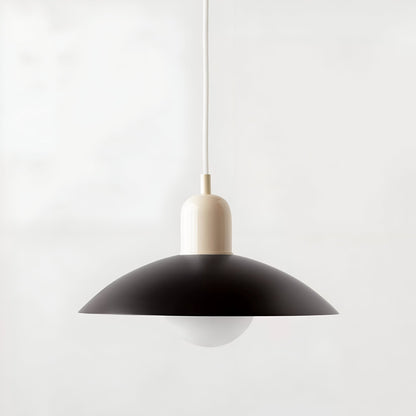 DomeLine Bauhaus - variante paralume nero con coppa bianca - vista frontale | Luximode