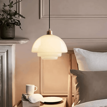 HannaPendant – lampada a sospensione in vetro in camera da letto di Luximode