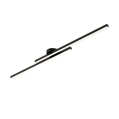 Plafoniera LongStrip nera vista in diagonale su sfondo bianco