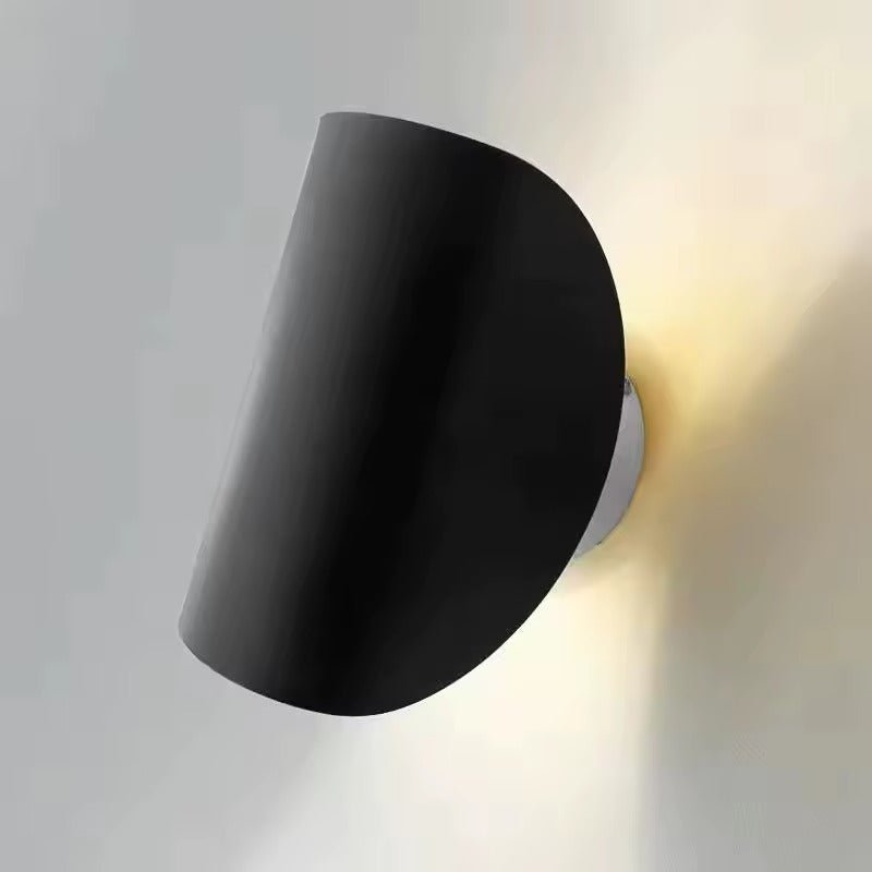Lampada da parete moderna LumenTwist
