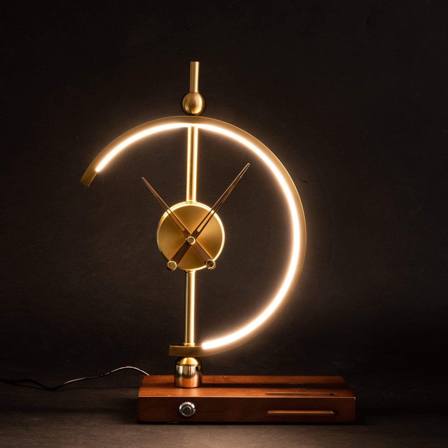 NagoyaLight – lampada da tavolo di design di Luximode