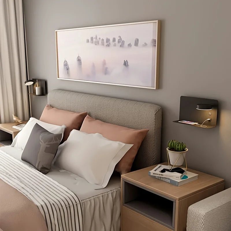 PureShine - Vista laterale della lampada da parete con presa USB | Luximode