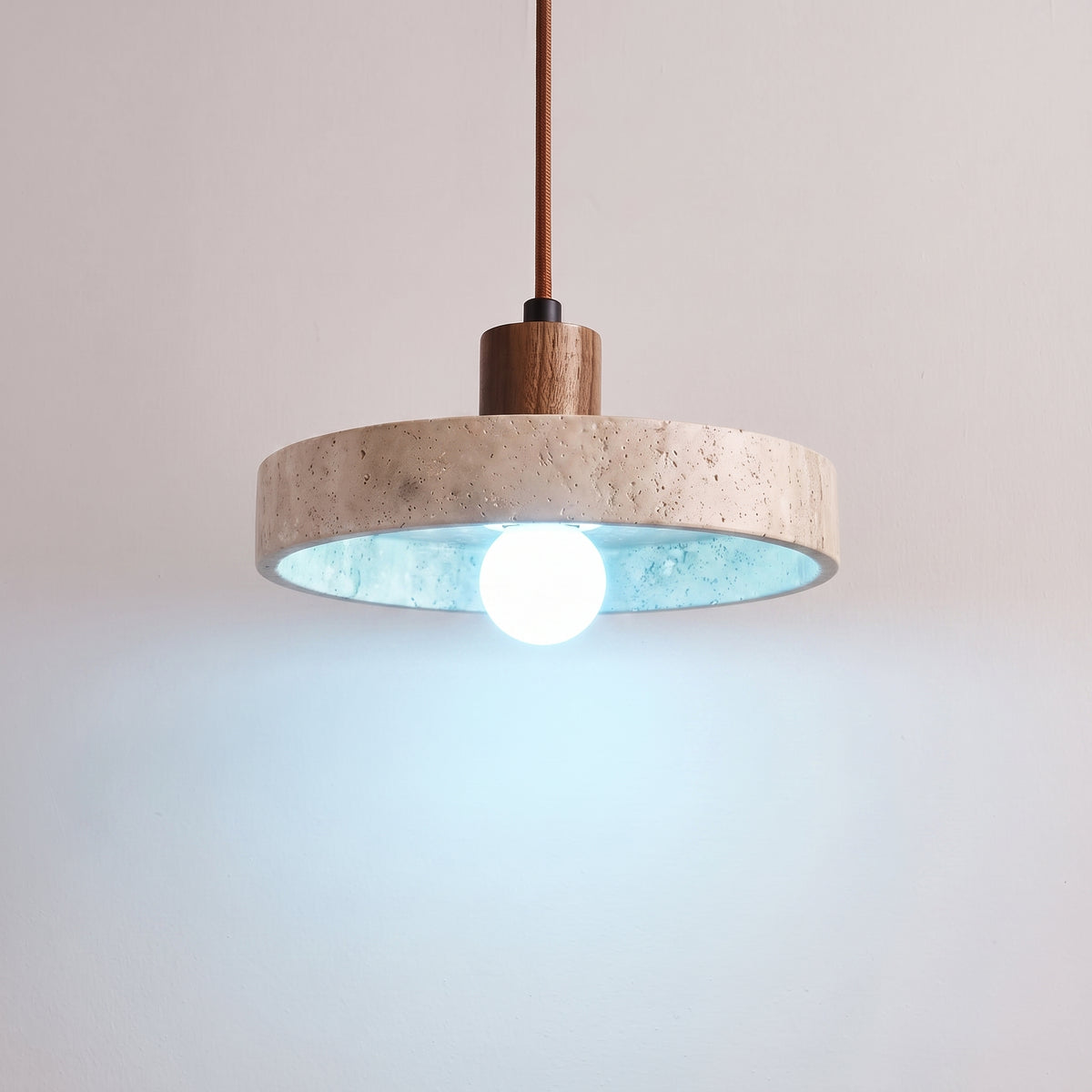 Ravello noce, luce bianco freddo 6000K