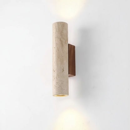 TerraLume - Applique da parete in travertino e noce 28 cm, luce accesa | Luximode