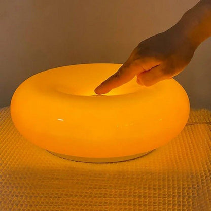 BauhausDonut - Lampada da Tavolo/Parete a Forma di Ciambella – lampada design da parete di Luximode